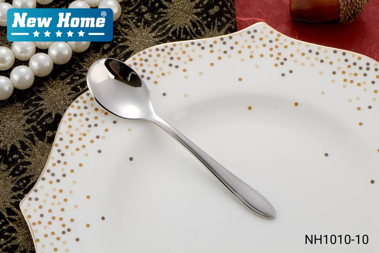 قاشق چای‌خوری استیل نیوهوم مدل NH۱۰۱۰-۱۰