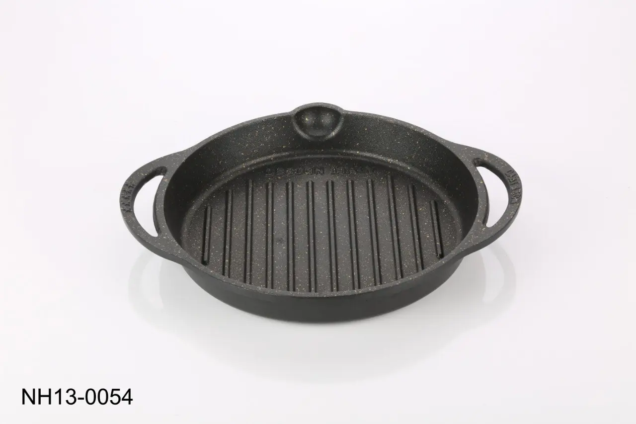 تابه گریل چدنی سنگین گرد لبهدار سایز ۲۶ مدل NH13-0054